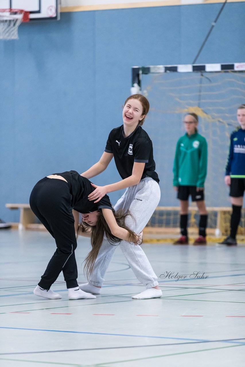 Bild 111 - wCJ Futsalmeisterschaft Runde 1